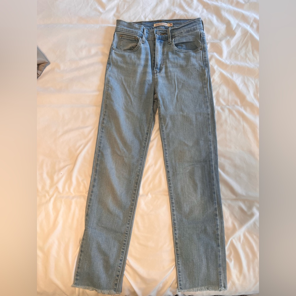 724 high rise straight levi sz 24 crop